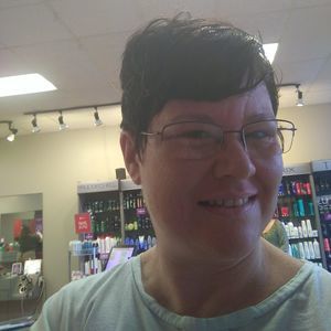 Meet your Posher, Tess